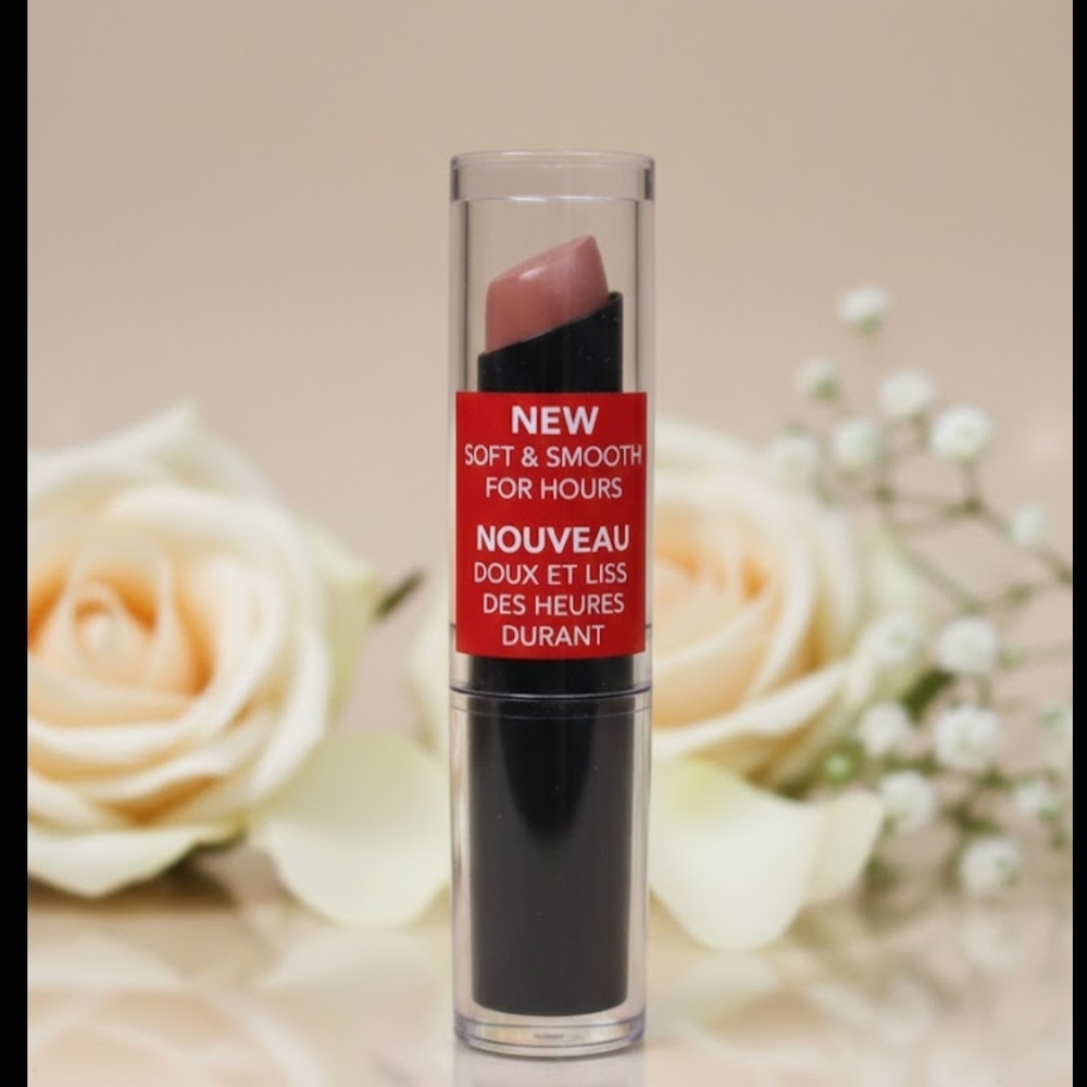 Smooth Nude Lipstick